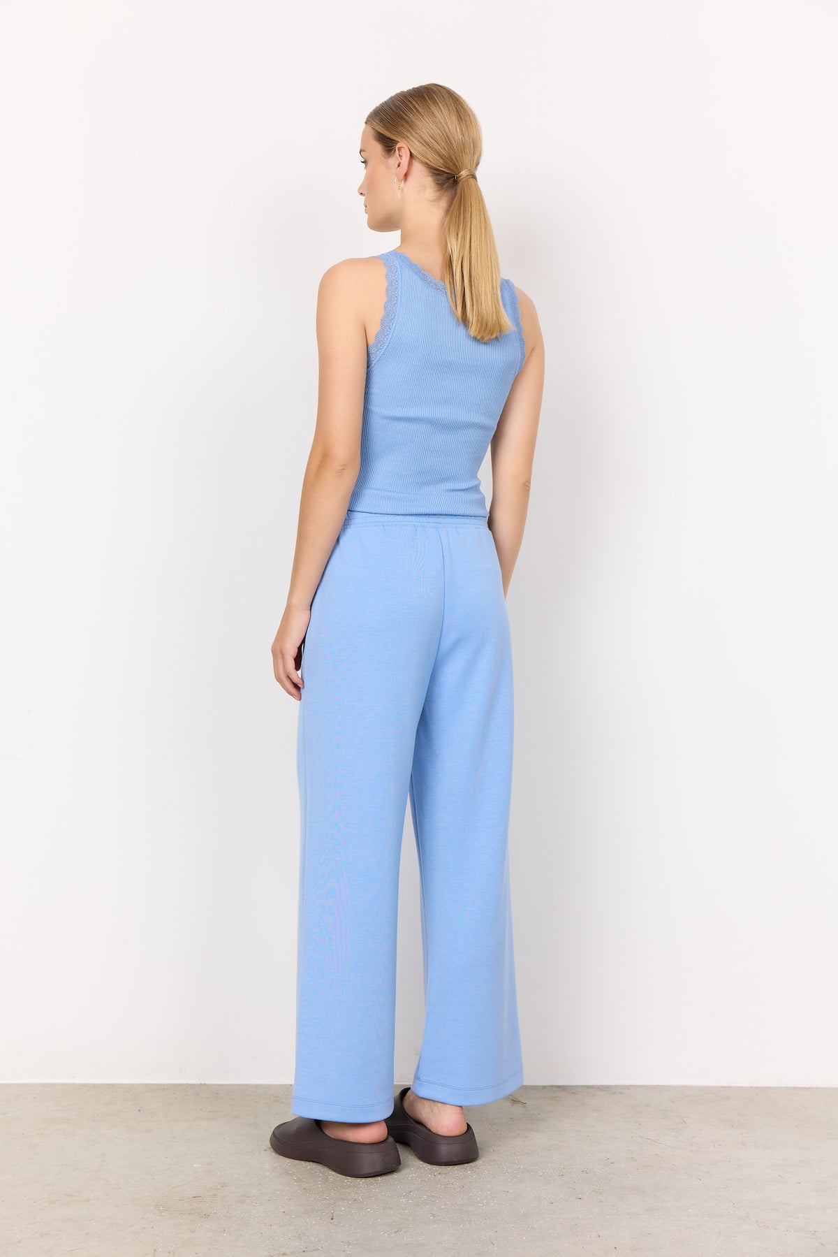 25328-SS25 AIR BLUE SC-Banu 33 Pants Soya Concept