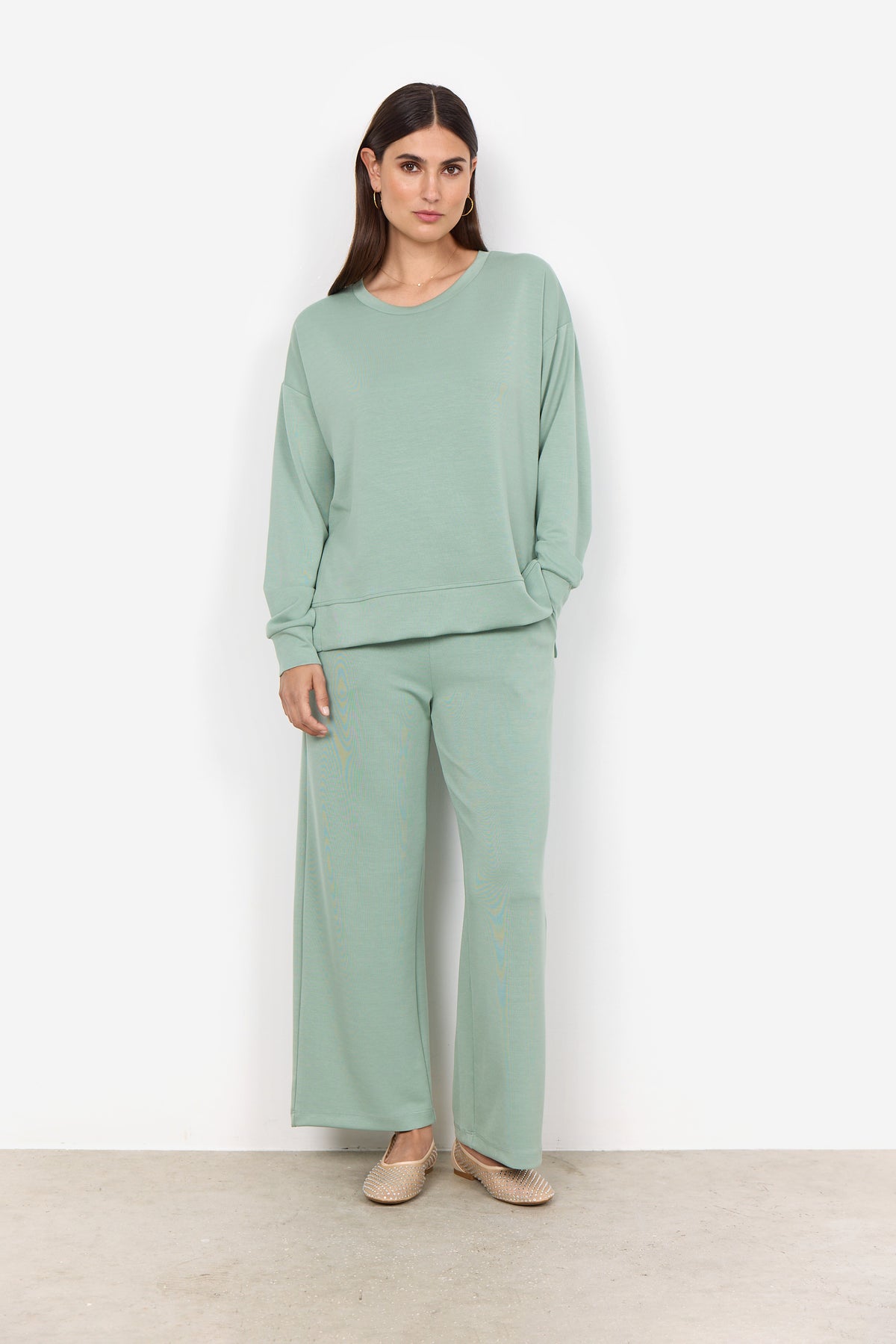 26426-SS25 Mineral Green SC-BANU 164 SWEATSHIRT Soya Concept