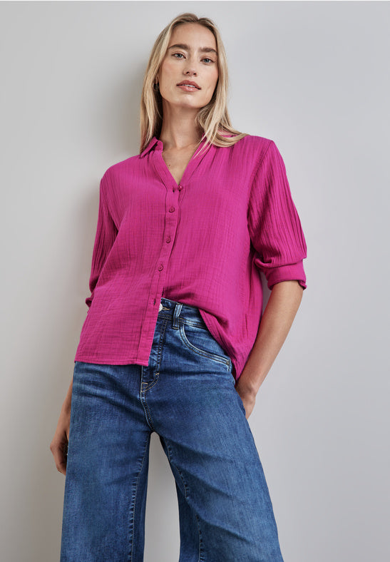 344955 Royal Fuchsia Muslin Shirtcollar Blouse With Splitneck Street One