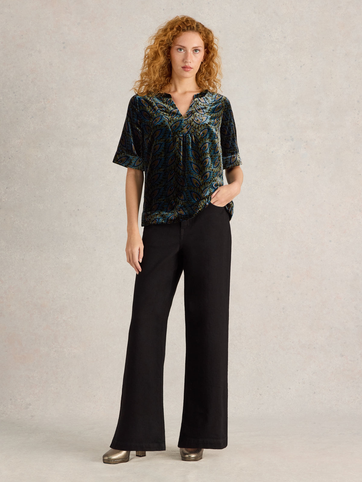 442035 TEAL PRINT Ash Printed Velvet Top White Stuff