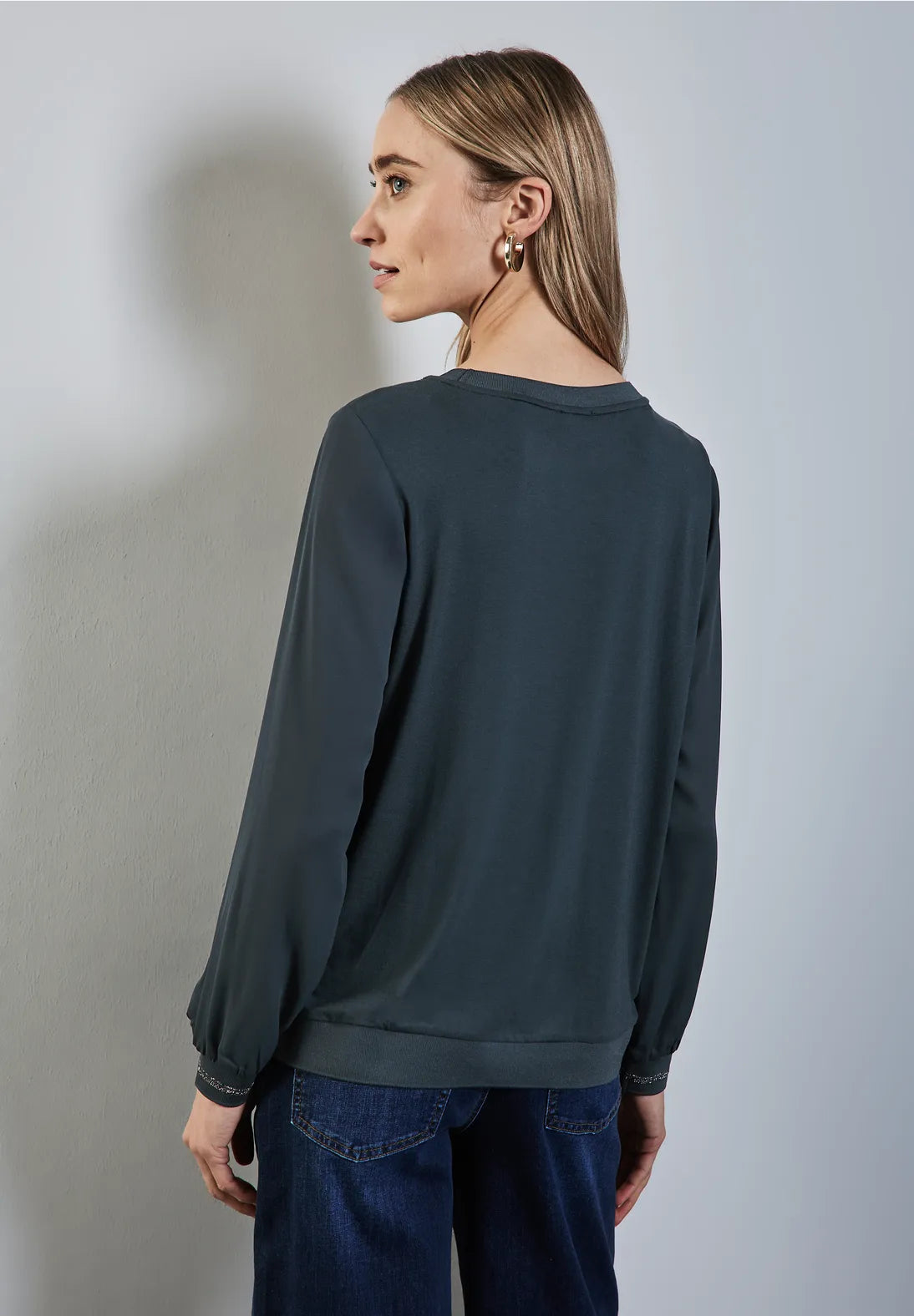 322503 Chiffon Matmix Top With Rib Cuffs Street One Green