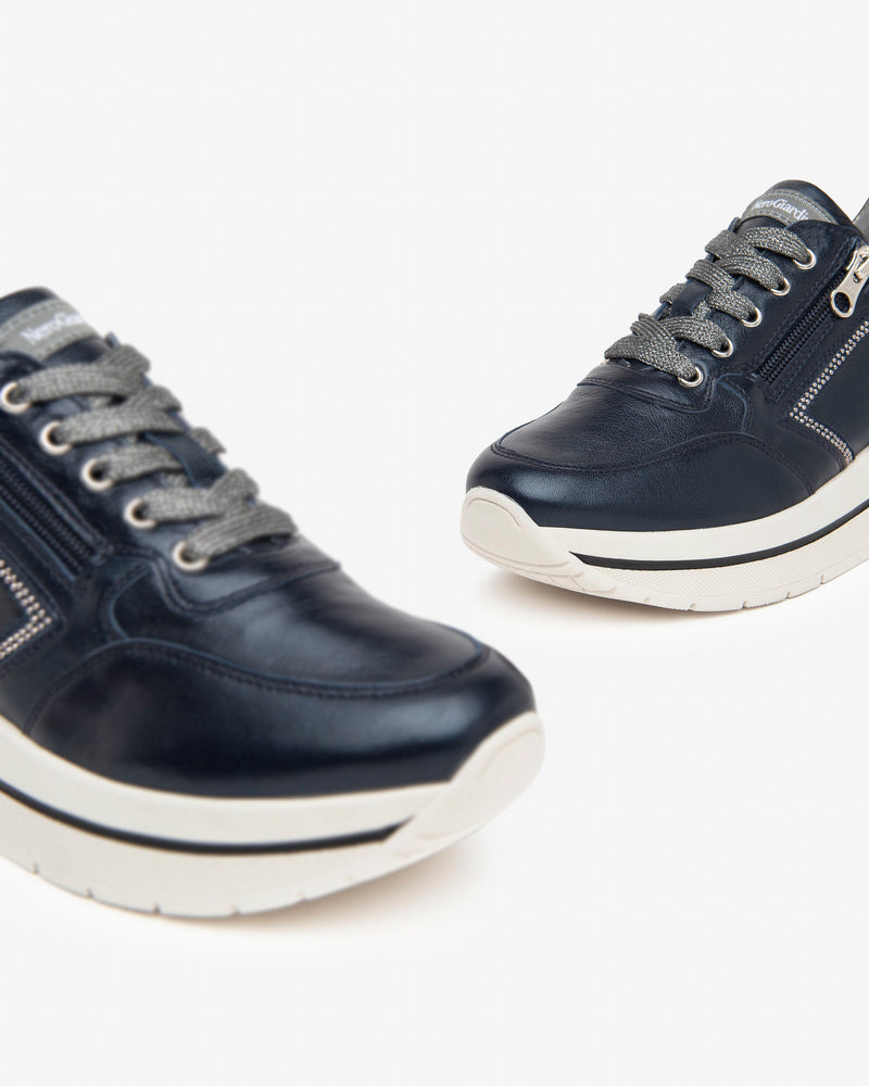 NeroGiardini Dark Navy Trainers I11556D