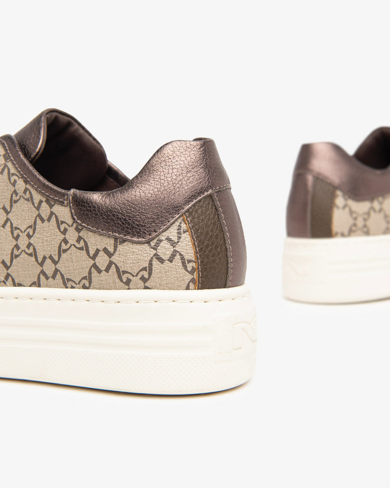 NeroGiardini Cream Print Trainers I11614D