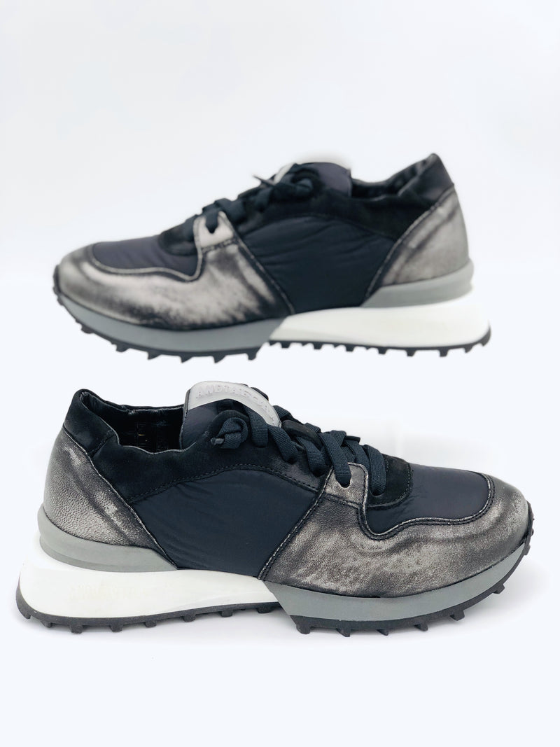 Ruffle Ruffle Trainer Andiafora Silver