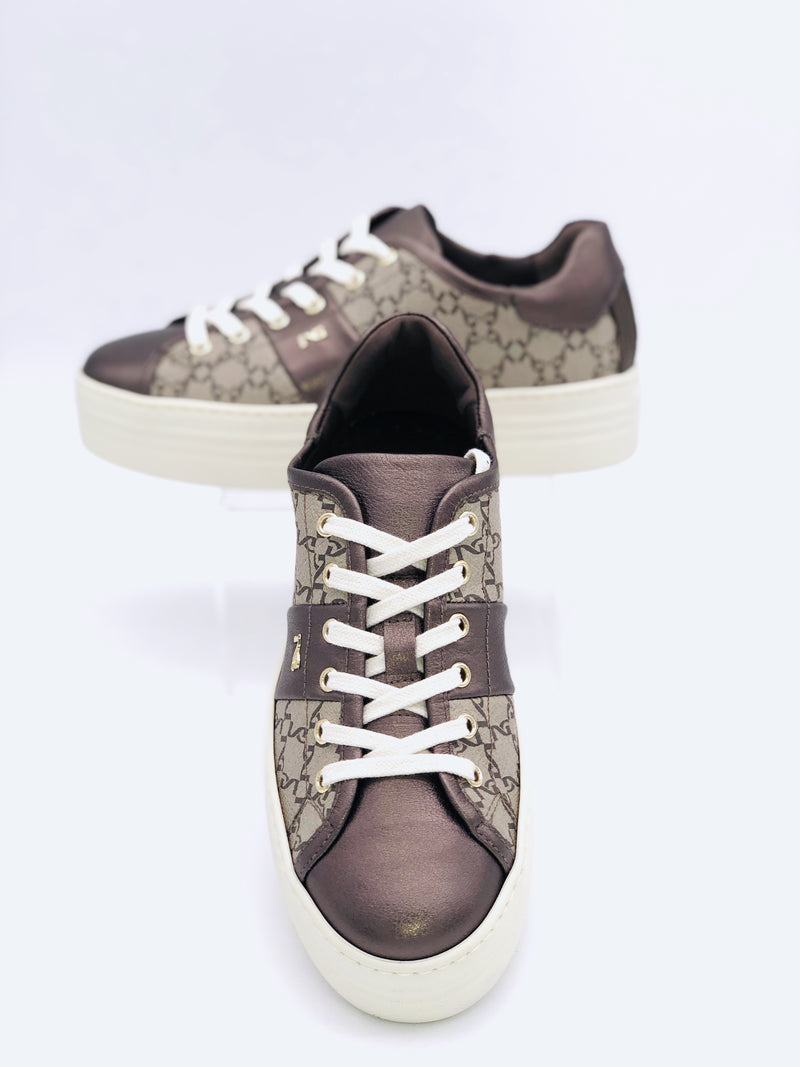 NeroGiardini Cream Print Trainers I11614D