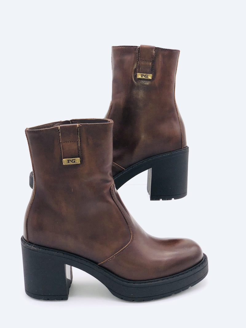 NeroGiardini Brown Chunky Heel Boot I11993D