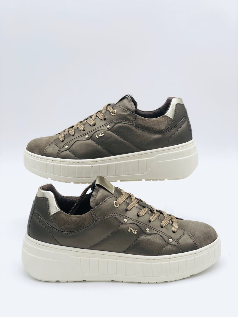 NeroGiardini Brown Quilted Trainers I11631D