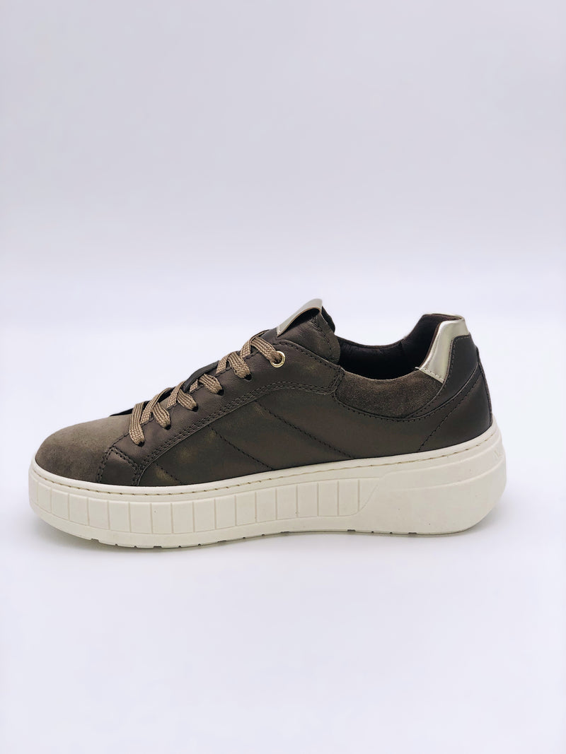 NeroGiardini Brown Quilted Trainers I11631D