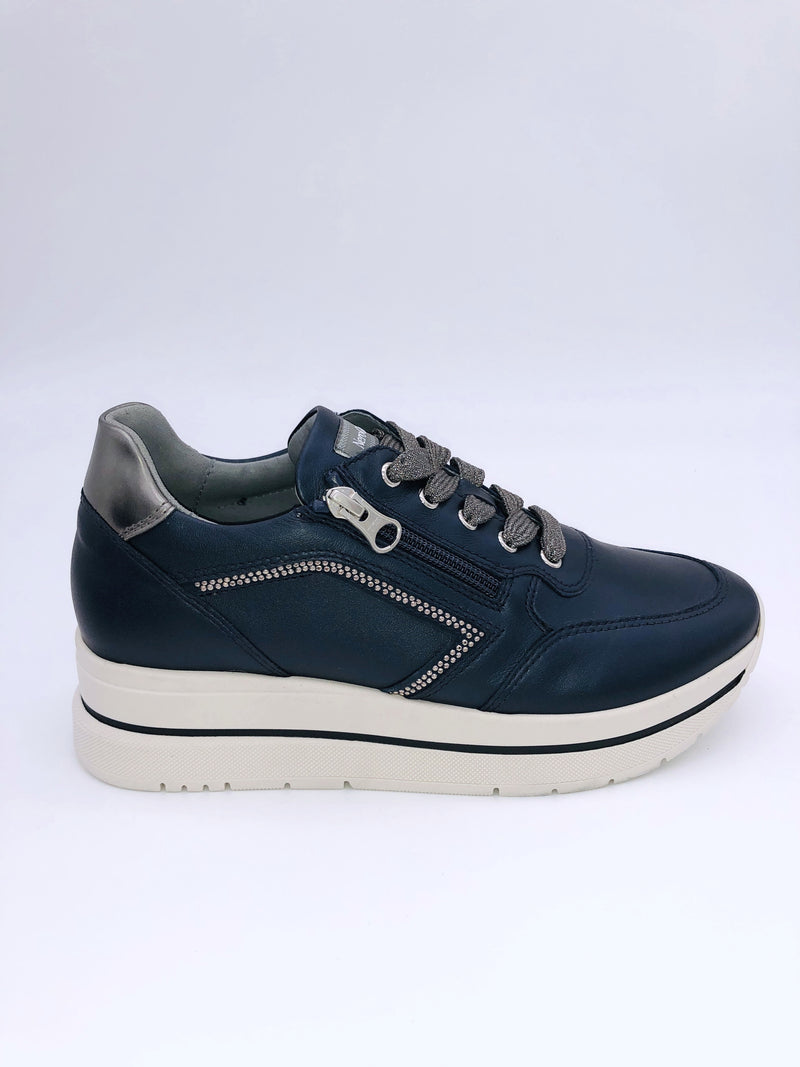 NeroGiardini Dark Navy Trainers I11556D