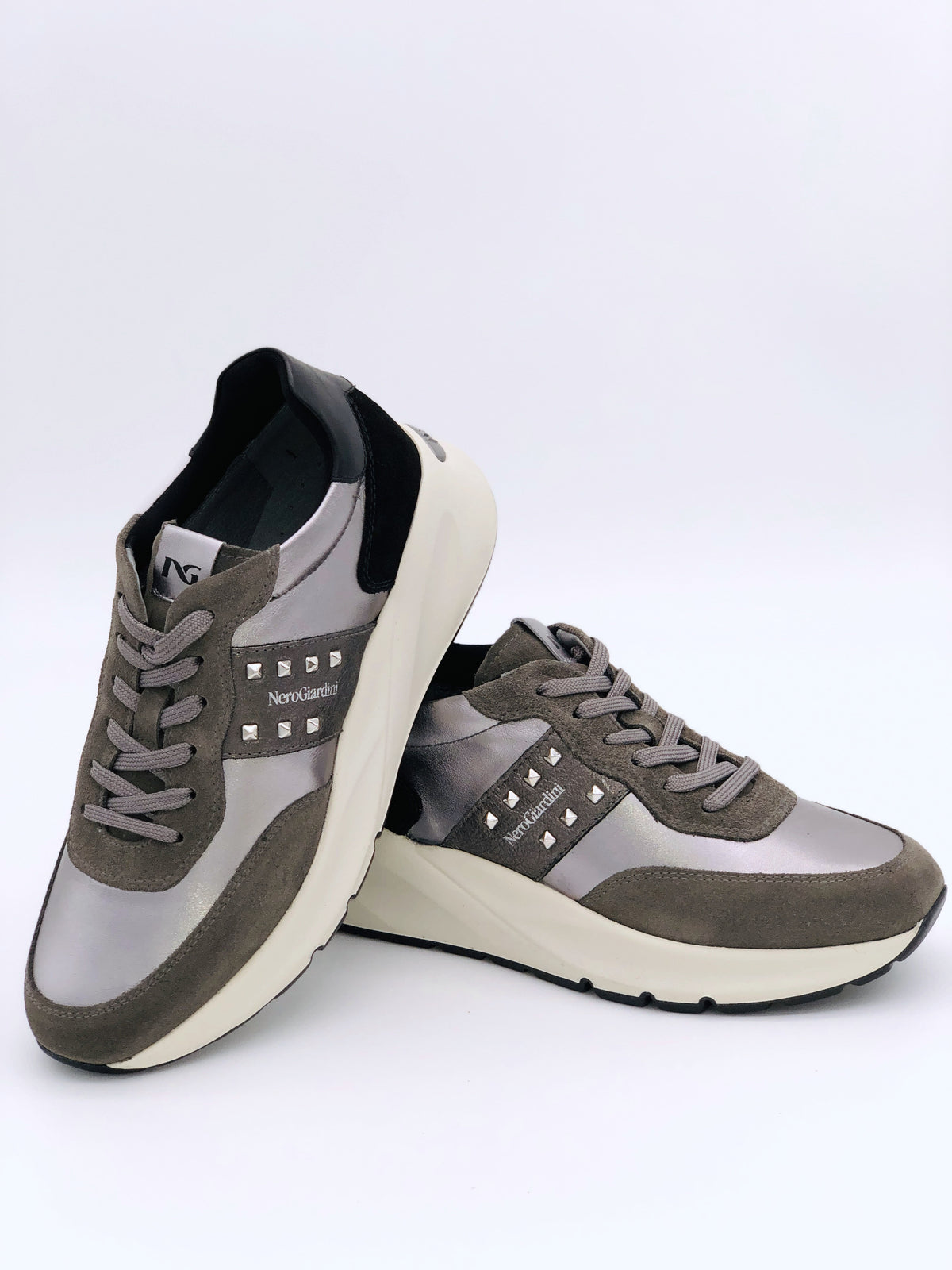 NeroGiardini Cement Silver Trainers I11521D