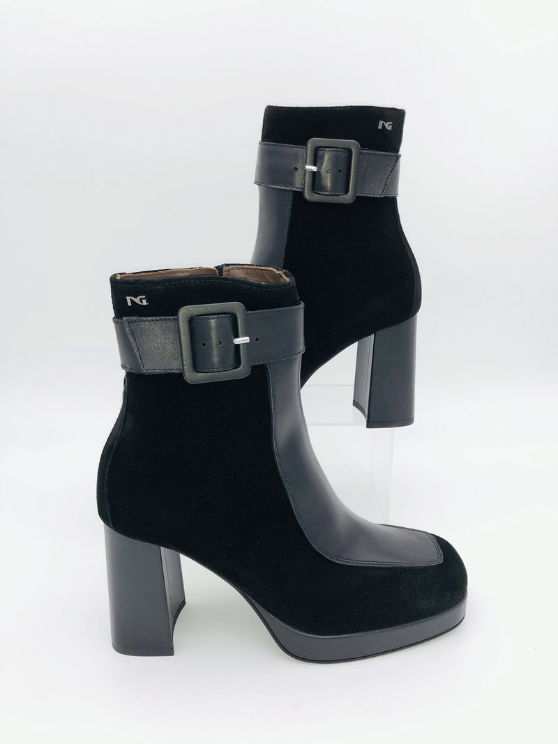 NeroGiardini Black Heeled Duo Boot I10912D