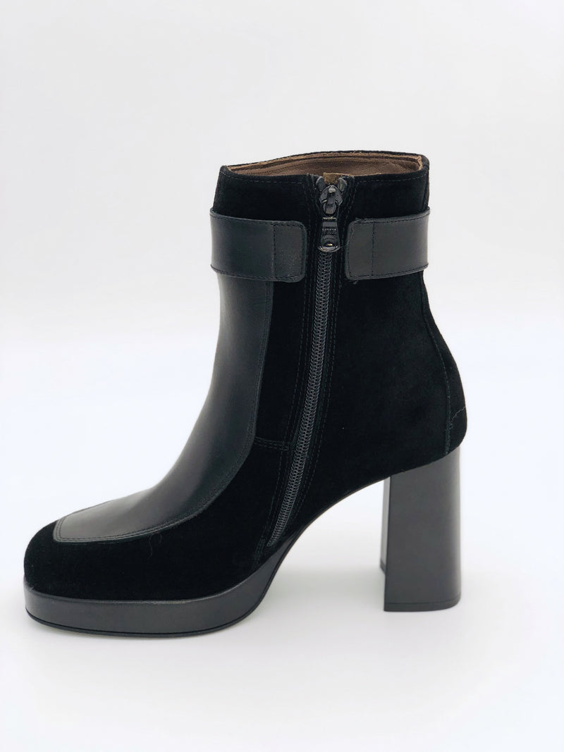 NeroGiardini Black Heeled Duo Boot I10912D