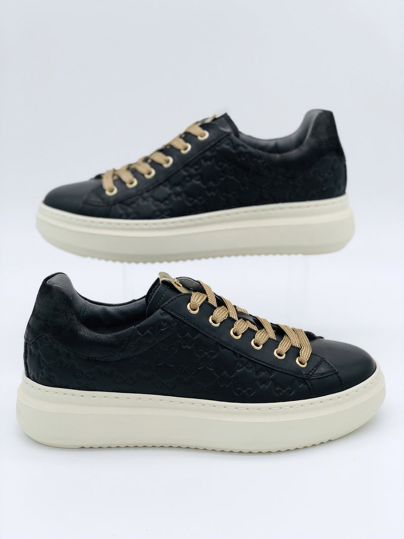 NeroGiardini Black Embossed Trainers I11590D