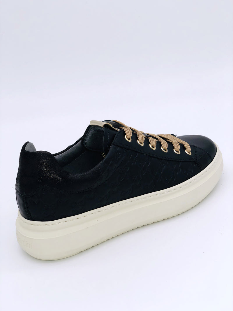 NeroGiardini Black Embossed Trainers I11590D