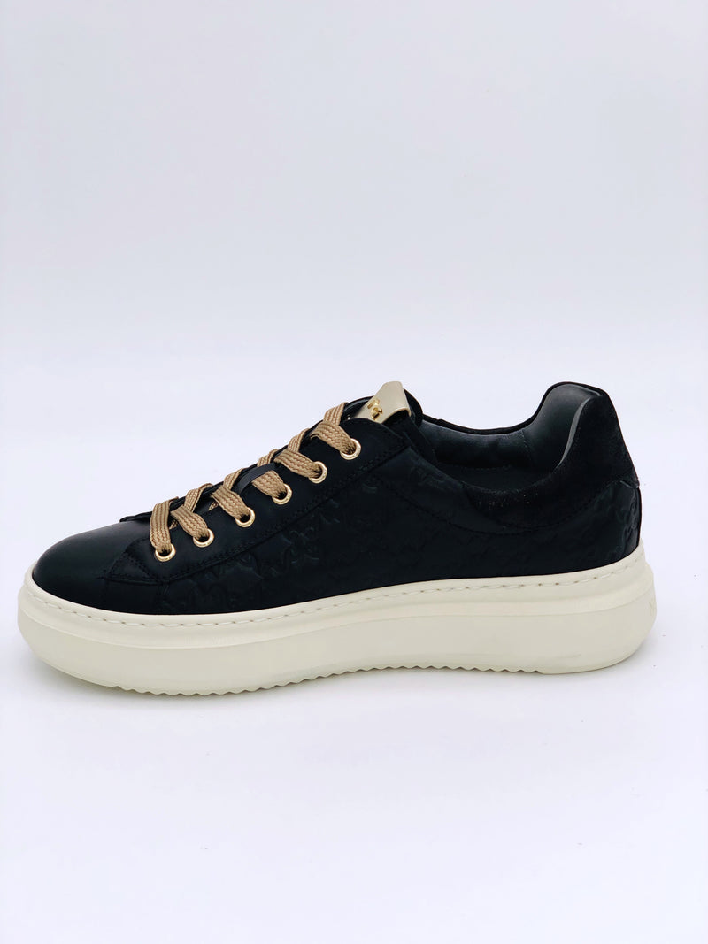 NeroGiardini Black Embossed Trainers I11590D