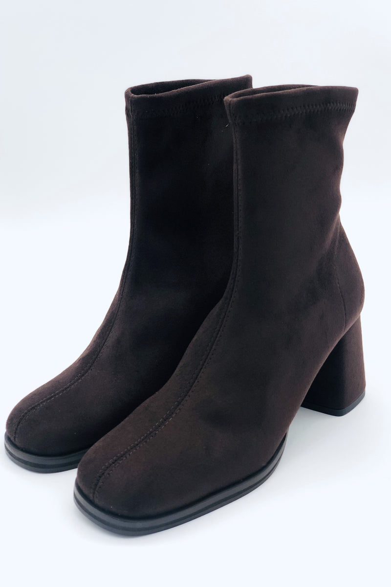 876210-AE Stretch Boot Miss Elastic