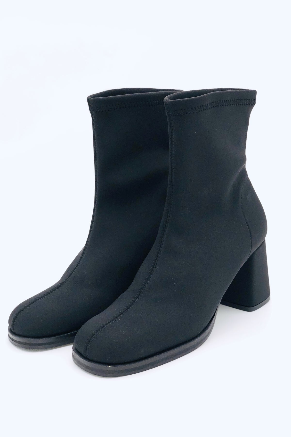 876210-06 Black Sock Boot Miss Elastic