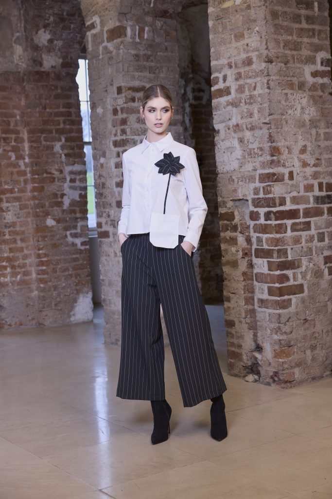 KATE COOPER Black & White Wide Leg Pinstripe Trouser With Pockets KCW24137