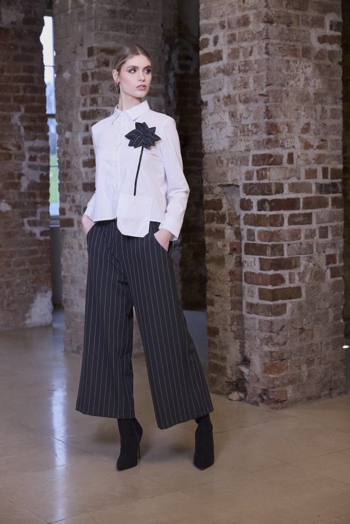 KATE COOPER Black & White Wide Leg Pinstripe Trouser With Pockets KCW24137