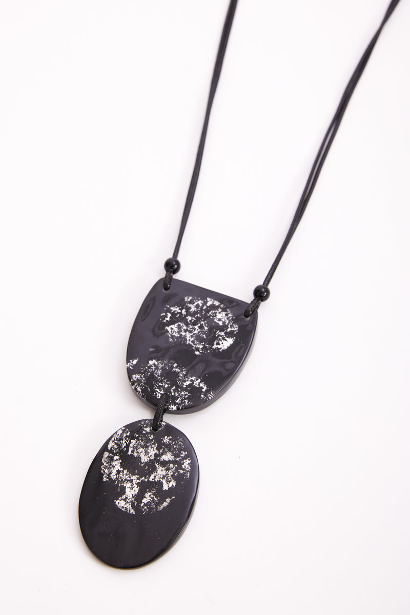 NAW24305 Collier Pierre Plate Imprimé NOIR/ARGENT NAYA