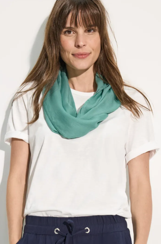 CECIL Adriatic Green Solid Loop Scarf 572508